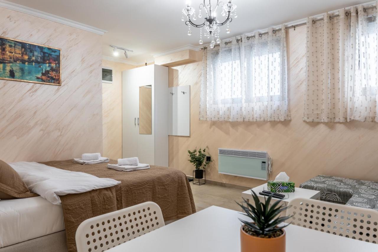 Joy Apartments Zemun,Beograd Kültér fotó